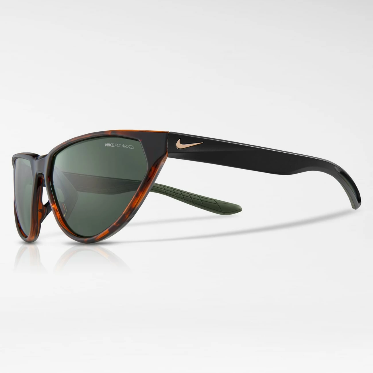 Gafas de Sol Nike Maverick Fierce — Estilo Deportivo y Protección UV